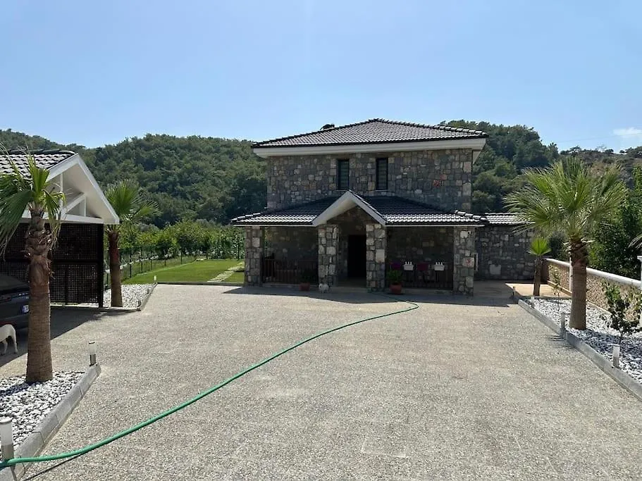 Goele, Plaja, Merkeze Yakin Villa Ortaca